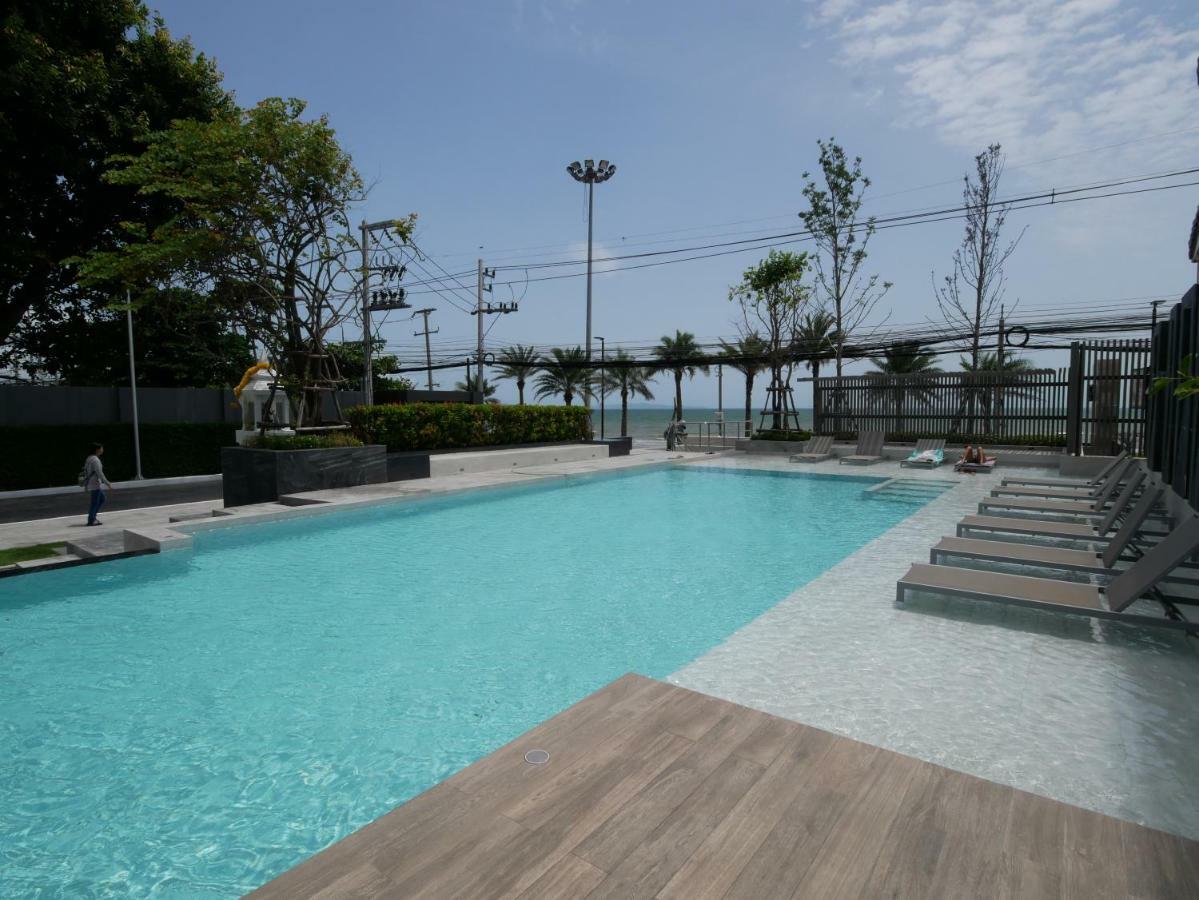 อพาร์ทเม้น Aeras - The Ultimate Beachfront Experience